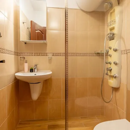 2-bedroom With Sea View Апартамент